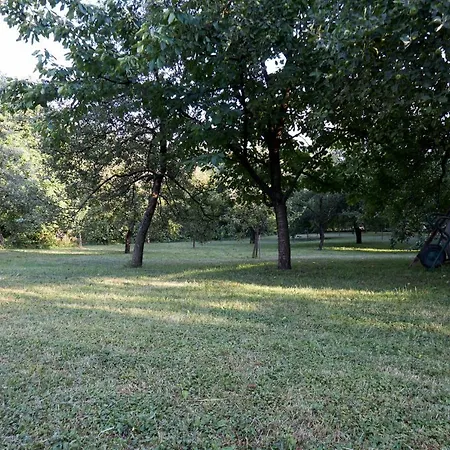 Orchard Garden サラエヴォ